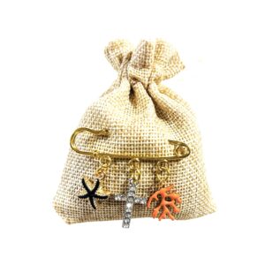 Pochon numéro 13 aux fleurs d’immortelles bio « Étoile de mer bleu, croix argentée corail orange ».